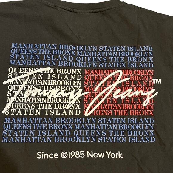 Tommy Hilfiger Jeans T-Shirt Signature Back Logo Size XL Cotton Crewneck NWT - Picture 4 of 4